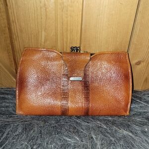 Meeker Top Grain Steerhide Leather  Wallet Vintage Kiss Lock